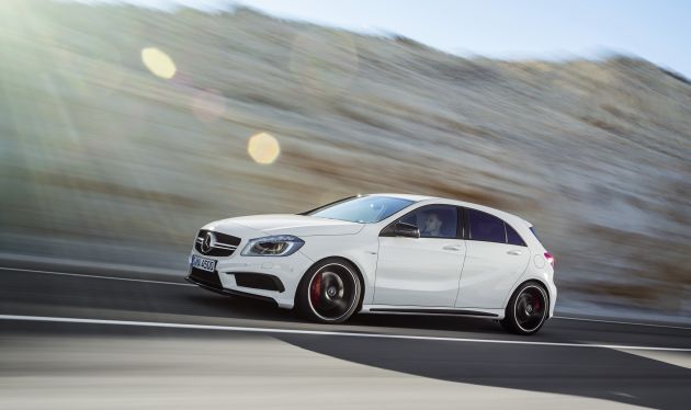 Mercedes Benz A45 AMG :
Mercedes Benz A45 AMG 