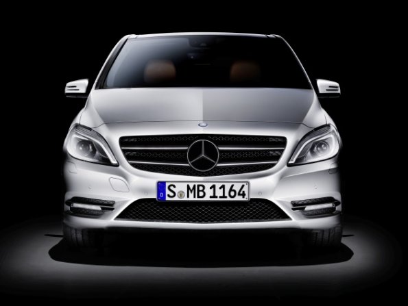 Ein Blick in das Gesicht der neuen Mercedes-Benz B-Klasse