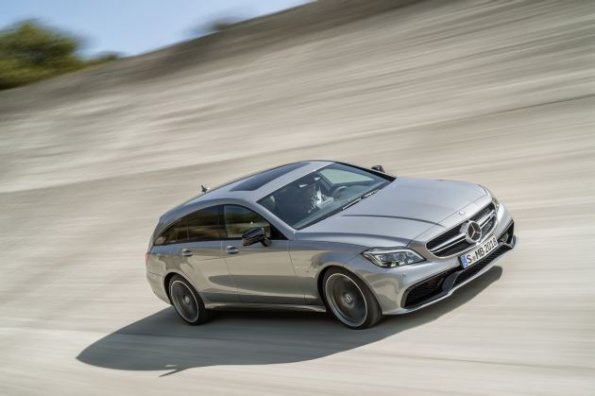 Fahraufnahme mit dem Mercedes-Benz CLS Shooting Brake 