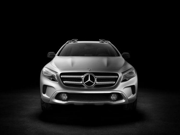 Das Gesicht des Mercedes-Benz GLA Showcar Studio; 2013