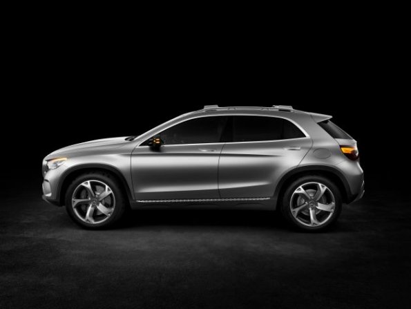 Das Profil des Mercedes-Benz GLA Showcar Studio; 2013