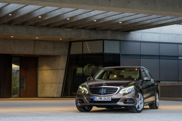 Mercedes-Benz E-Klasse Bluetec Hybrid:
Mercedes-Benz E 300 BlueTec HYBRID, Limousine Elegance, (W 212),