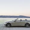 <p>Die Silhouette des Mercedes-Benz E 350 BLUETEC Cabriolet mit Sportpaket, (A 207), 2012, Lack: aragonitsilber metallic, Ausstattung: Leder tiefseeblau/seidenbeige</p>