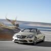 <p>Die Fahrzeugfront der Mercedes-Benz E 350 BLUETEC Cabriolet mit Sportpaket, (A 207), 2012, Lack: aragonitsilber metallic, Ausstattung: Leder tiefseeblau/seidenbeige</p>