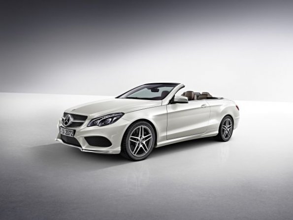 Front- und Seitenpartie der Mercedes-Benz E-Klasse Cabrio, E 350 BlueTec, (A 207), 2013