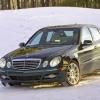 Front- / Seitenansicht des Mercedes Benz E-Klasse, hier 4Matic