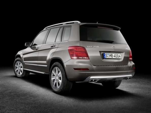 Die Aufnahme zeigt die Heckpartie des Mercedes-Benz GLK