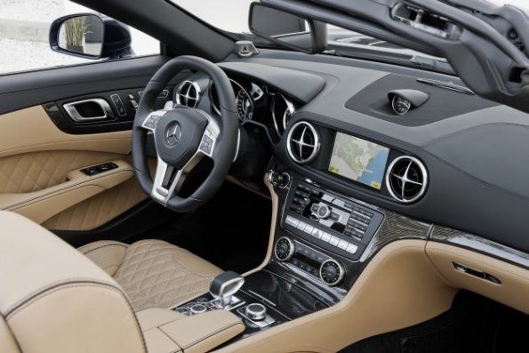 Der Spaßplatz des Fahrers im Mercedes-Benz SLS 65 AMG