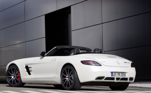 SLS AMG GT