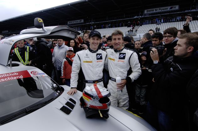 Mercedes Benz SLS AMG GT3:
SLS GT3