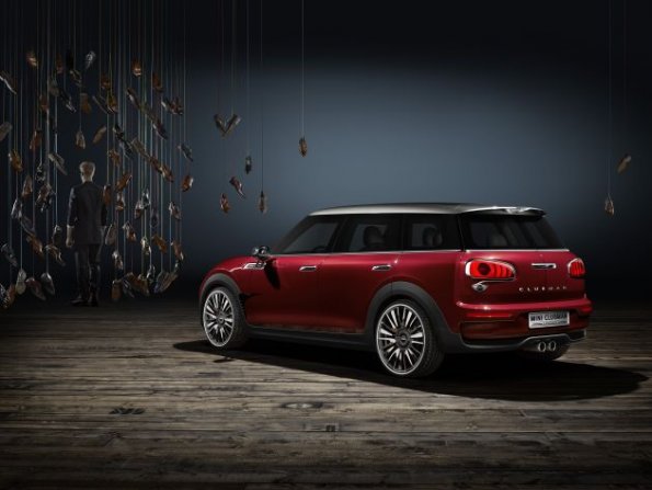 Heck- und Seitenansicht des Mini Clubman Concept 