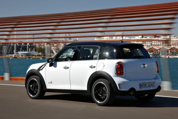 MINI Countryman (02/2010)