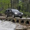 Der Nissan Pathfinder  unterwegs 