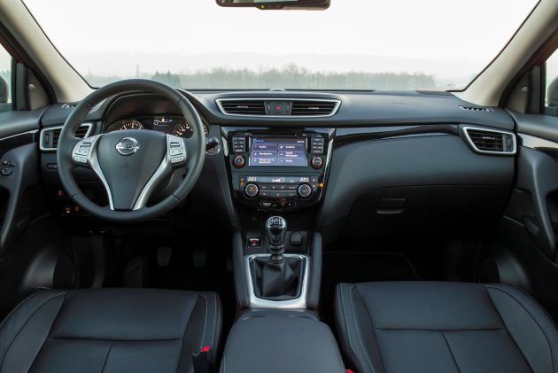 Nissan Qashqai :
Nissan Qashqai 