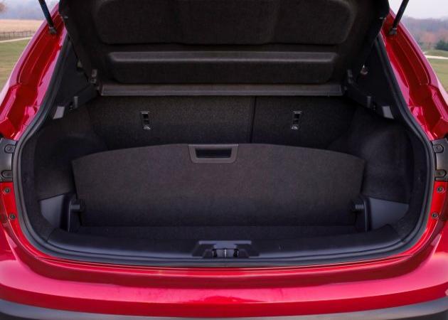 Nissan Qashqai:
Nissan Qashqai