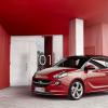 <p>Front- und Seitenpartie des Opel Adam</p>