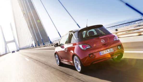 Das Fahrzeugheckt des Opel Adam