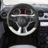 <p>Das Cockpit im Opel Adam</p>