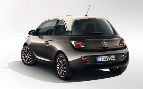 Die Heckpartie des Opel Adam