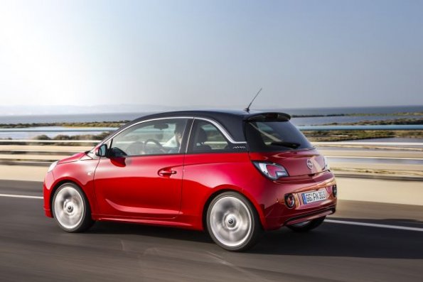 Die Seitenpartie des Opel Adam SLAM