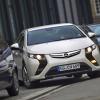 <p>Die Fahrzeugfront des Opel Ampera</p>