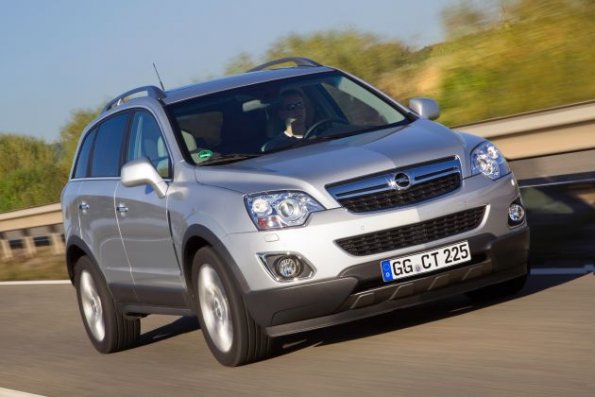 Die Frontpartie des Opel Antara