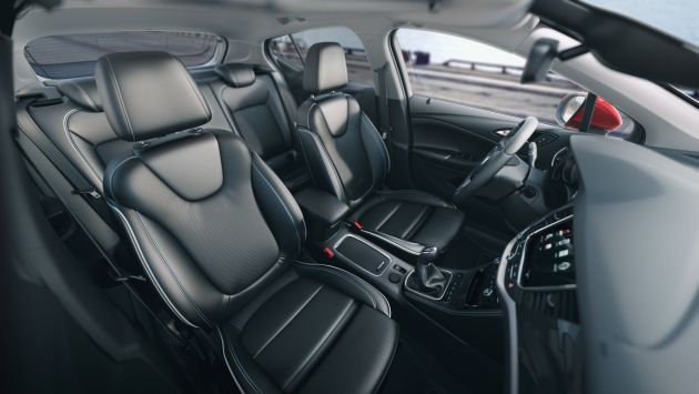 Opel Astra:
Opel Astra