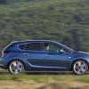 <p>Der Opel Astra im Profil</p>