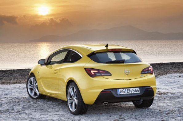 Die Heckpartie am Opel Astra GTC