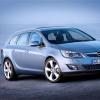 Front- und Seitenansicht des Opel Astra Sports Tourer