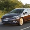 <p>Die Frontpartie des Opel Astra Sports Tourer</p>