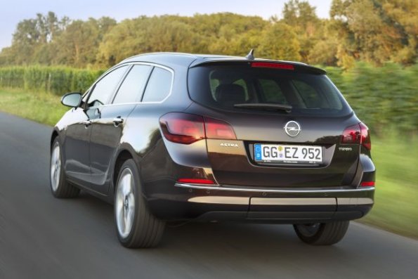 Heckpartie des Opel Astra Sports Tourer