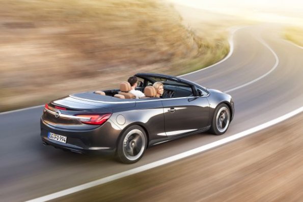 Die Heckpartie des Opel Cascada