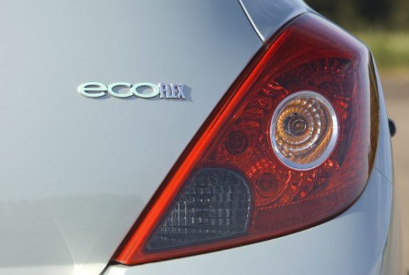 Das Label auf dem Heck des Opel Corsa-Ecoflex