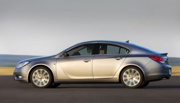 Die Silhouette des Opel Insignia