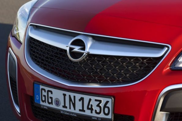 Nahaufnahme am Opel Insignia OPC