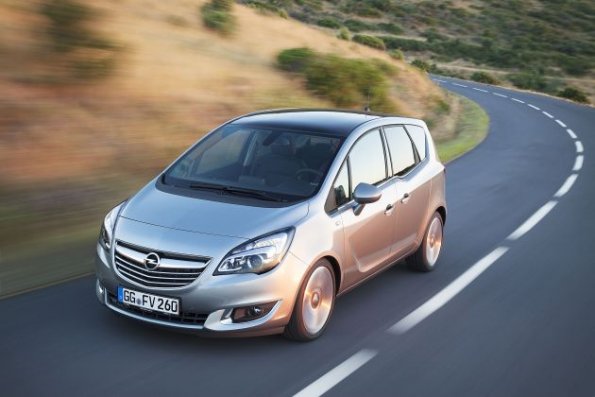 Die Frontpartie des Opel Meriva