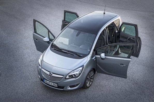 Die Türen des Opel Meriva in geöffnetem Zustand