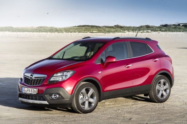 Front- und Seitenansicht des Opel Mokka