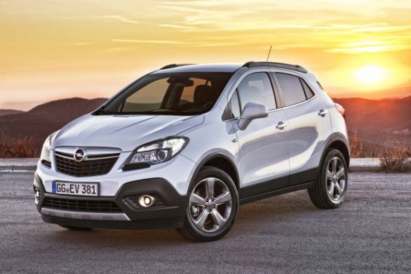 Front- und Seitenpartie am Opel Mokka