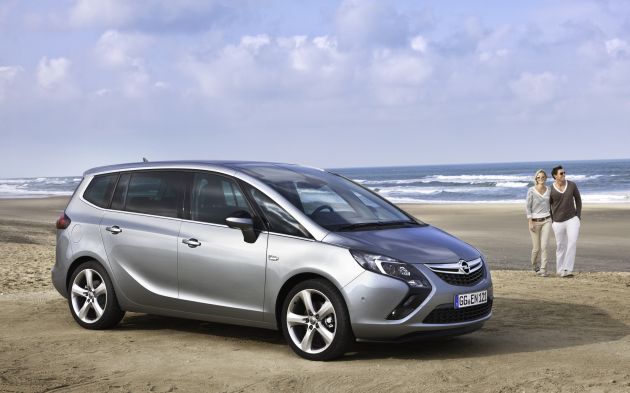 Opel Zafira:
Opel Corsa 2011