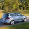 <p>Heck- und Seitenansicht des Opel Zafira Tourer</p>