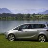 Die seitliche Perspektive des Opel Zafira Tourer