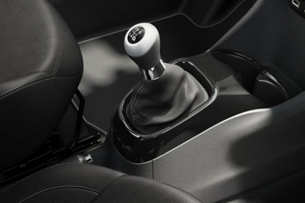 Detail aus dem Innenraum des Peugeot 108