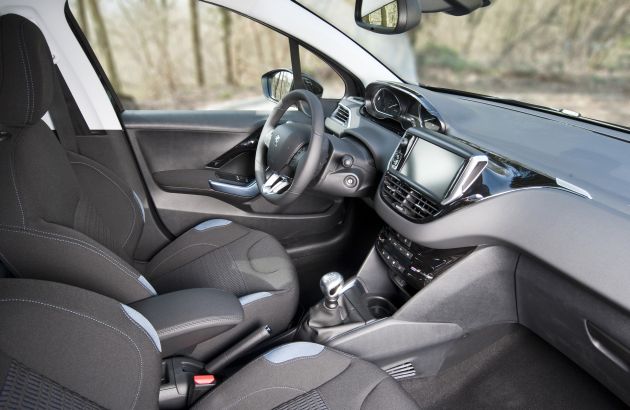 Peugeot 208:
Peugeot 208