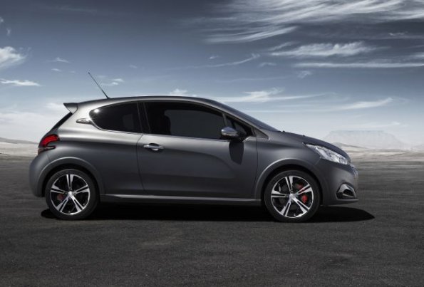 Seitenansicht des Peugeot 208 GTi