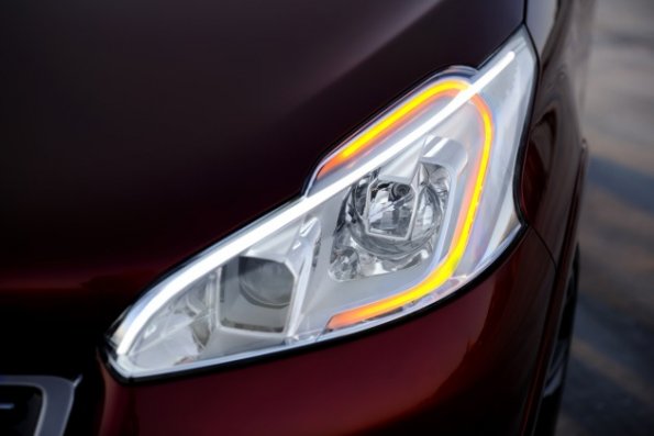 Detailaufnahme am Peugeot 208 GTI Concept