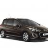 Der Peugeot 308 SW in der Front- und Seitenperspektive