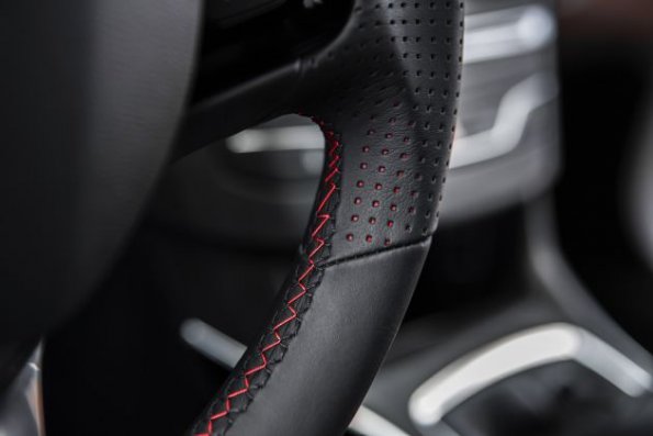 Der Peugeot 308 GTi im Detail 