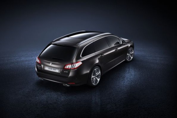 Die Heckpartie des Peugeot 508